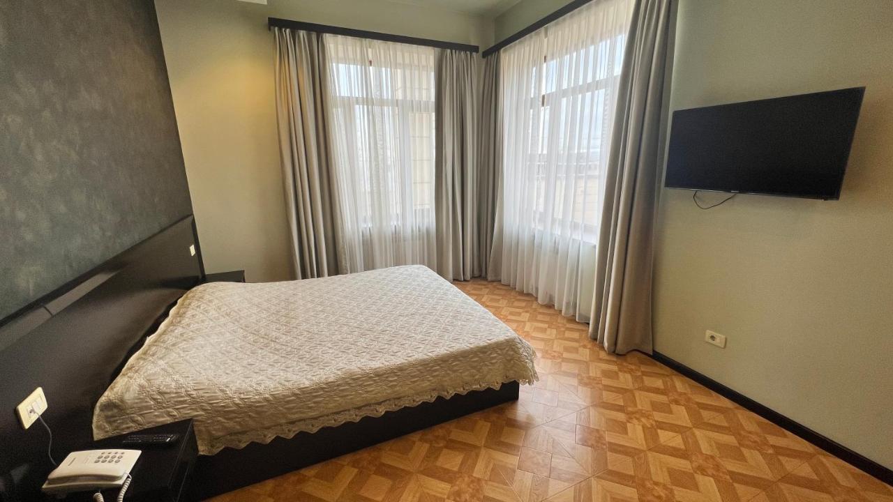 Grand Hills Hotel 4*